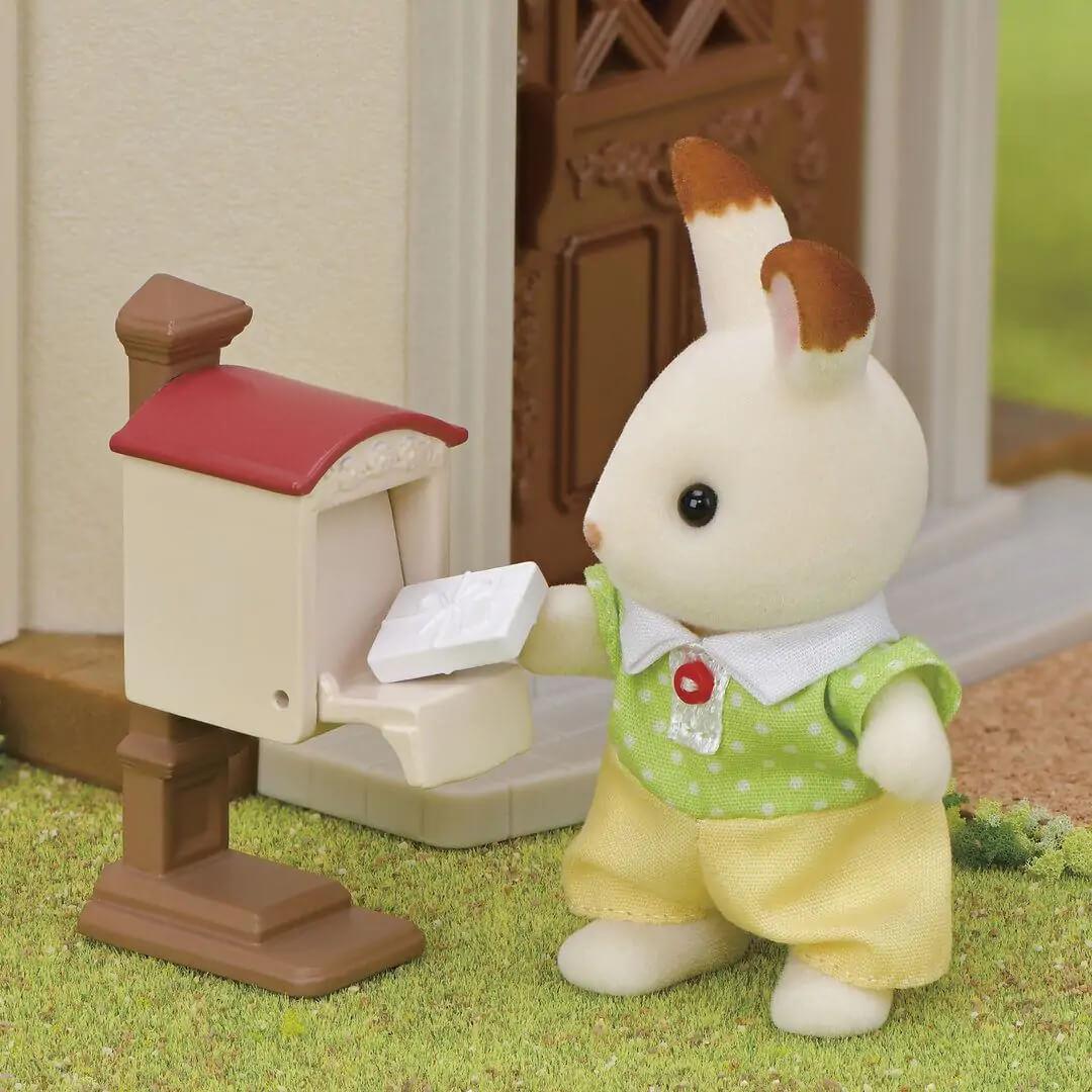 Sylvanian Families Red Roof Country Home Secret Attic Playroom Ages 3+