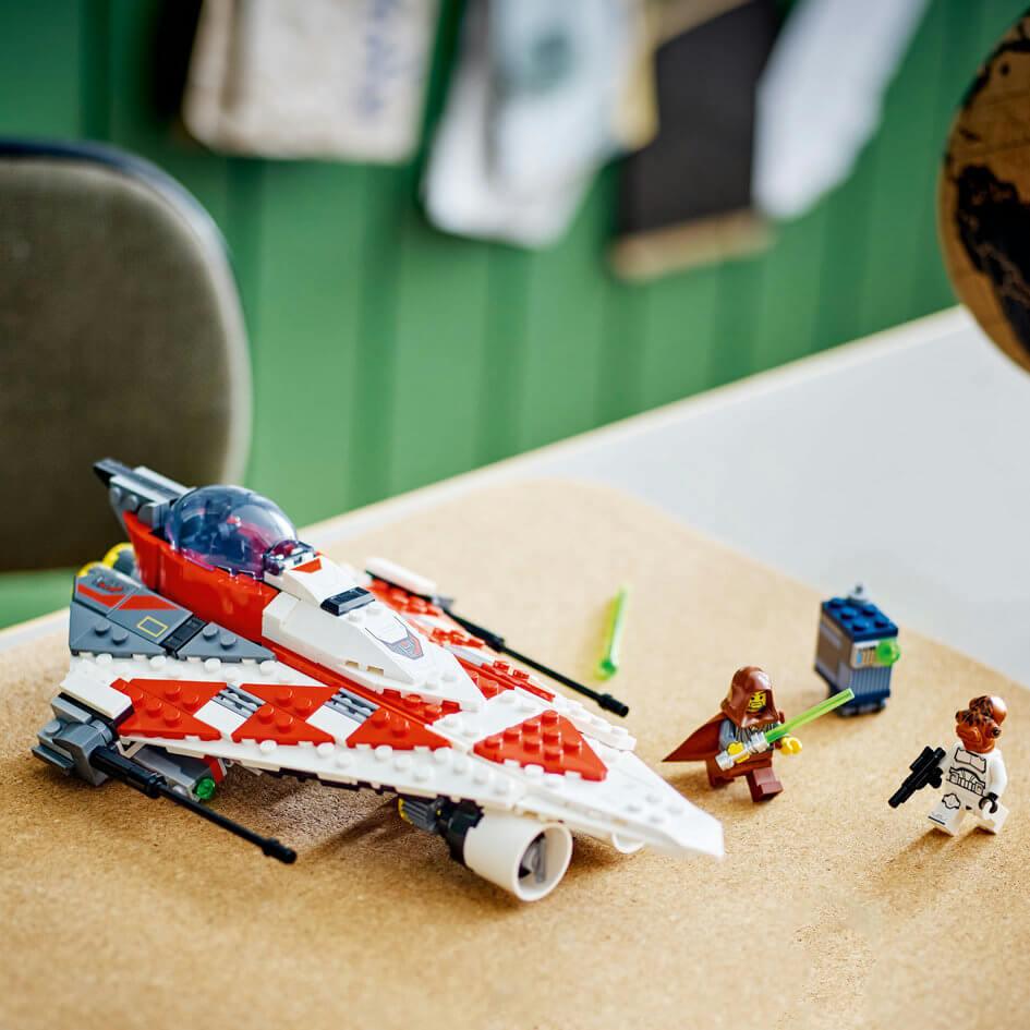 Lego Star Wars 75388 Jedi Bob's Starfighter Playset for Ages 8 and Up