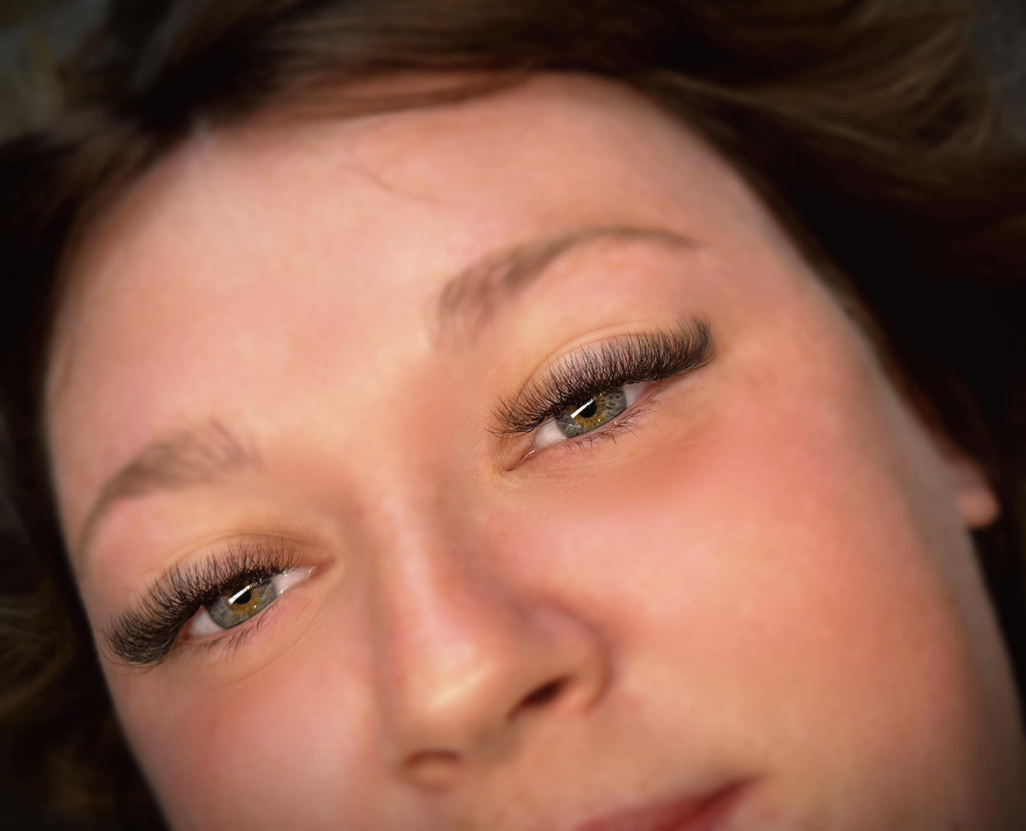 4D Clover Lashes – Mixed Tray (16 Rows)