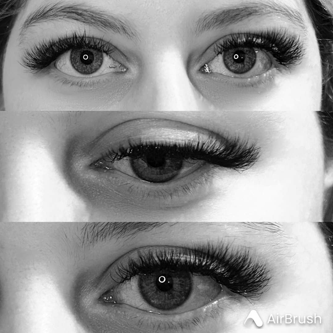 4D Clover Lashes – Mixed Tray (16 Rows)