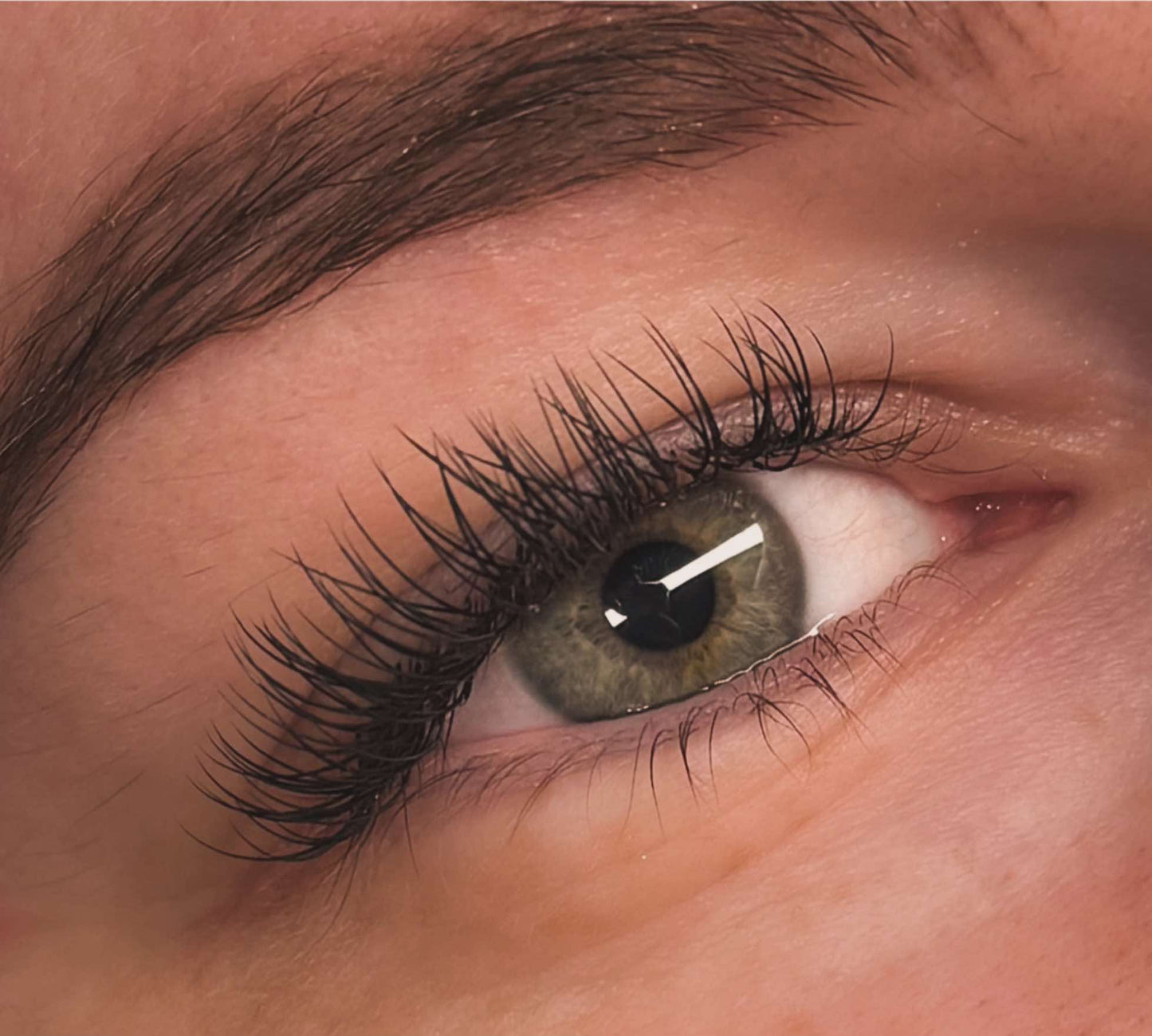 Flat classics Cashmere single lengths trays 16 row