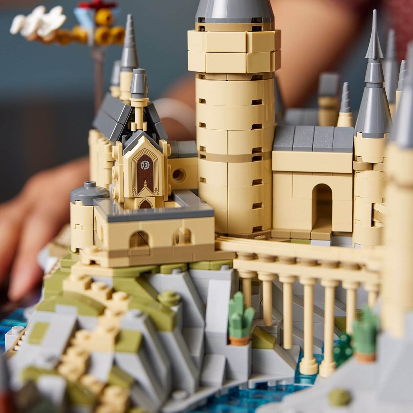 Lego Harry Potter 76419 Hogwarts Castle and Grounds for Ages 18 and Up