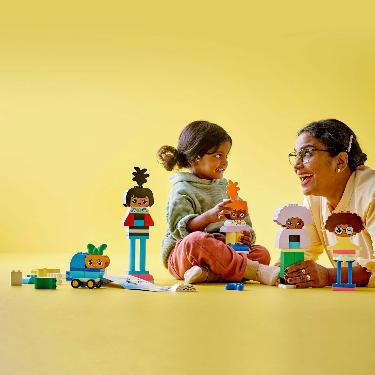 Lego Duplo Town 10423 Buildable People with Big Emotions for Ages 3+