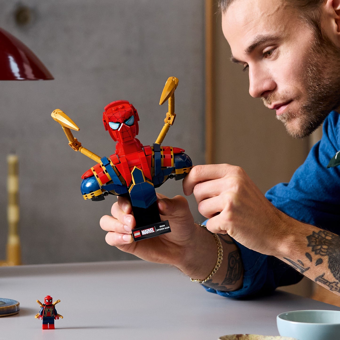 Lego Marvel 76326 Iron Spider-Man Bust Collectable for Adults Age 18+