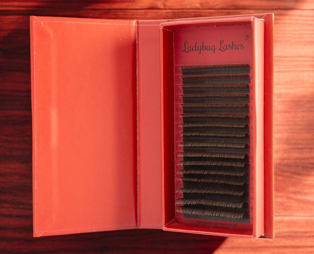 Cashmere Flat Classics β 16 Row Mixed Tray in Brown π€π€ or Caramel π€π€