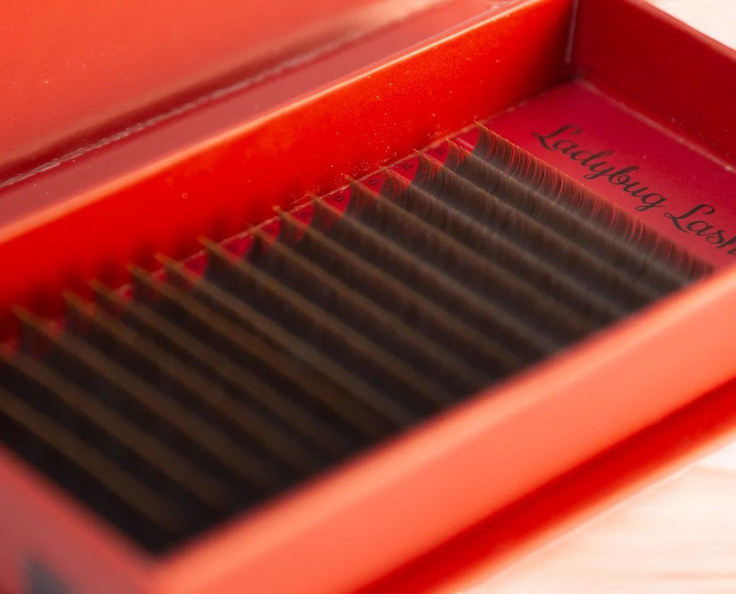 Cashmere Flat Classics β 16 Row Mixed Tray in Brown π€π€ or Caramel π€π€