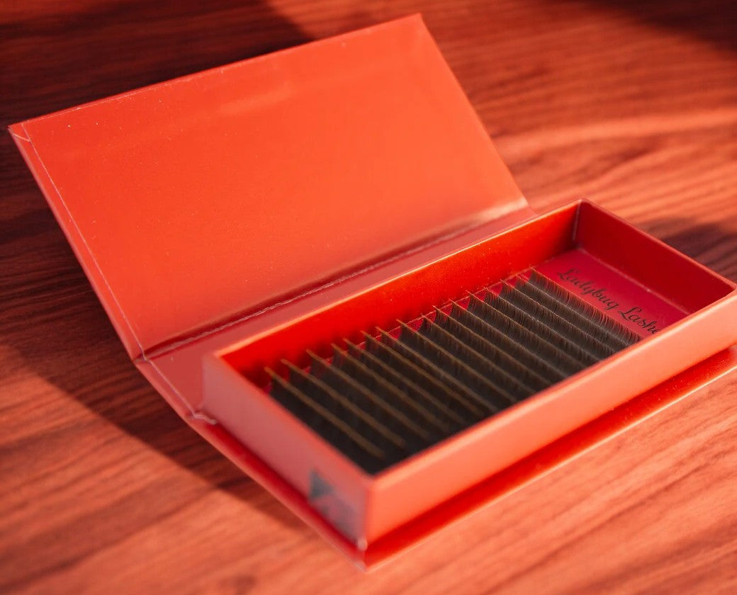 Cashmere Flat Classics β 16 Row Mixed Tray in Brown π€π€ or Caramel π€π€