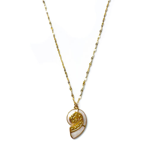 Pacifica Shell Pendant Necklace