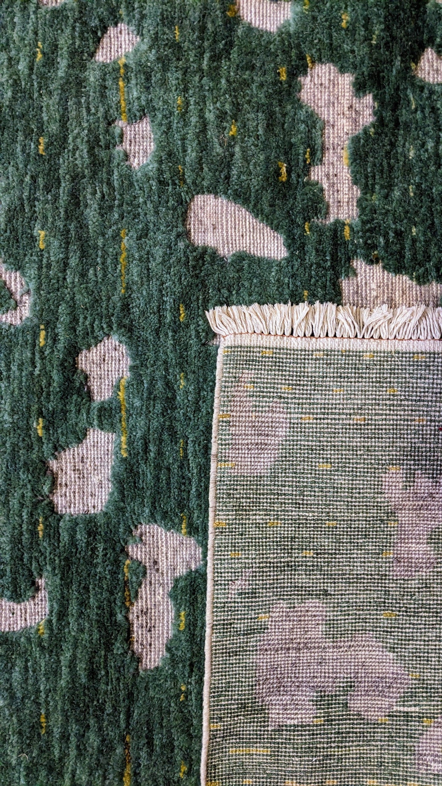 Afra Hand Knotted Rug - Size: 8.3 x 5.2