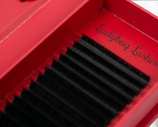Volume Silk Lashes – 16 Row Single Length Tray