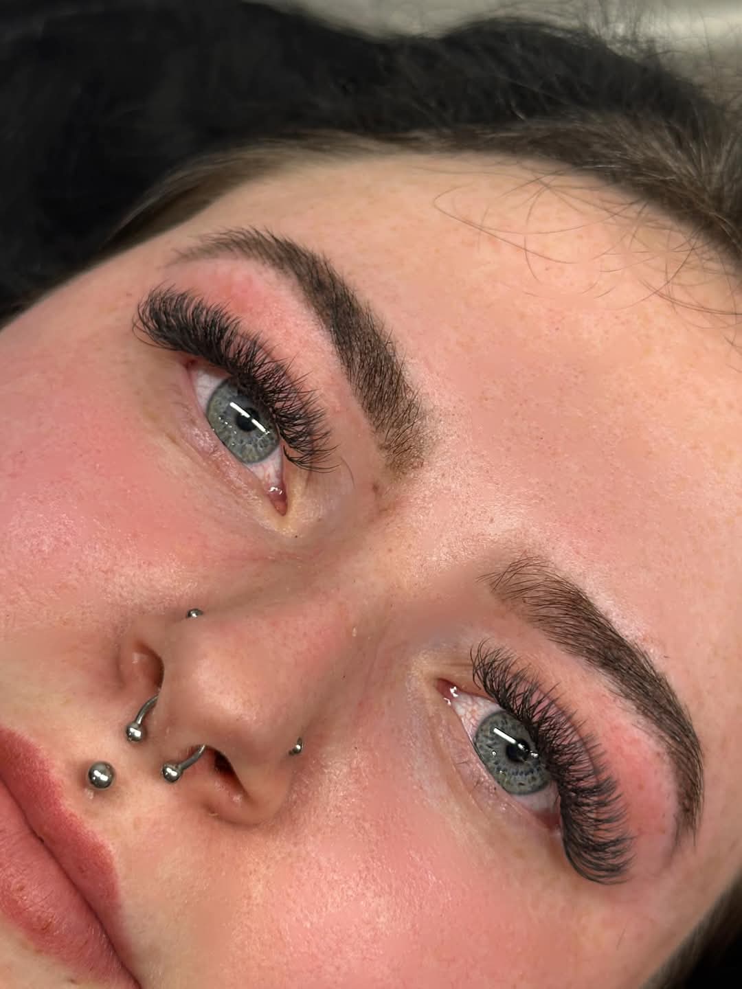 W Lashes Mixed Tray (16 Rows)
