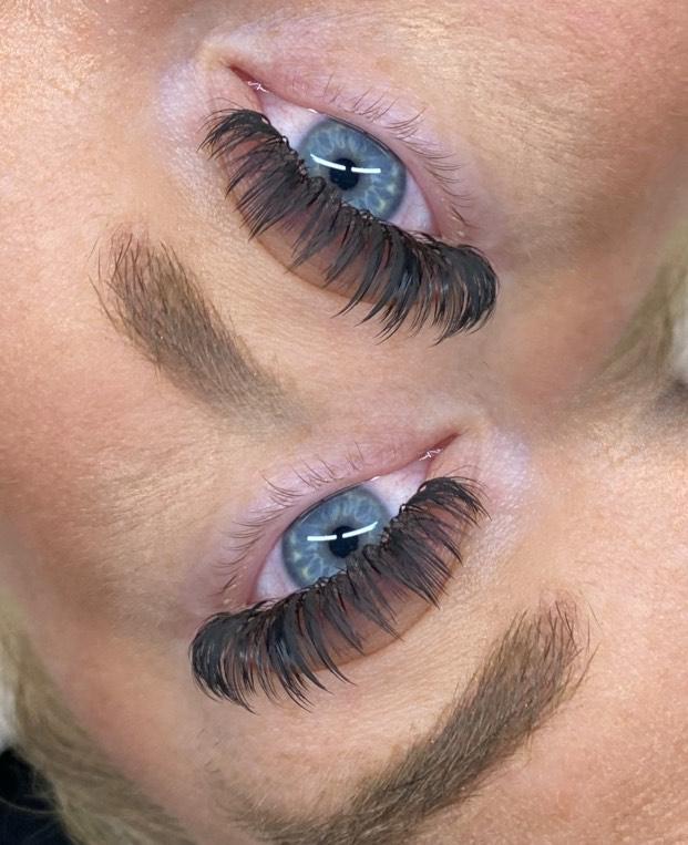 ✨ Anime Feather Lash Tray ✨ Lightweight • Fluffy • Dramatic