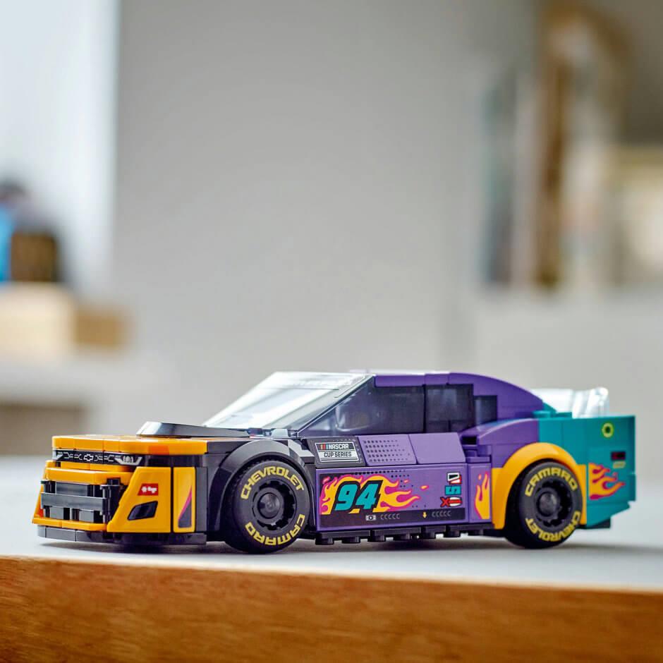LEGO Speed Champions 76935 NASCAR Next Gen Chevrolet Camaro ZL1 Age 9+