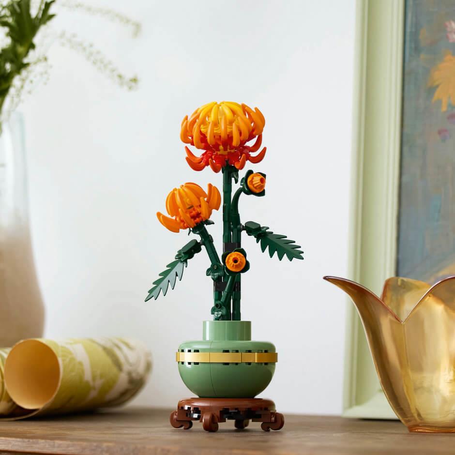 Lego Botanicals 10368 Chrysanthemum Model Set for Adults Ages 18 & Up