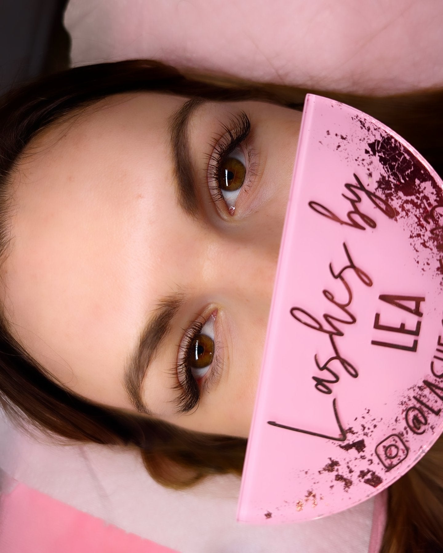 Cashmere Flat Classics β 16 Row Mixed Tray in Brown π€π€ or Caramel π€π€