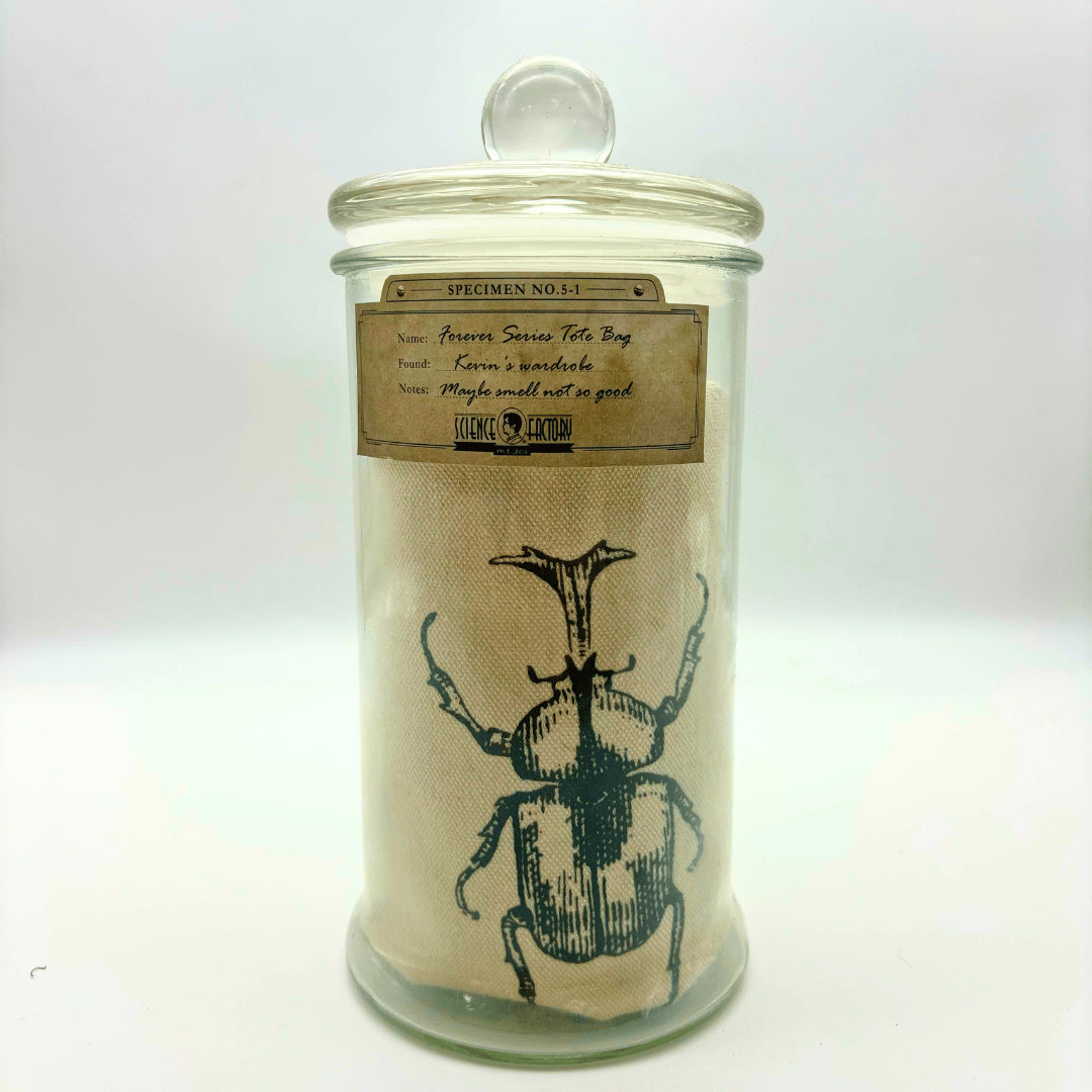 Mr Sci Glass Specimen Jar & Science Tote Bag Fighting Forever (Beetle)