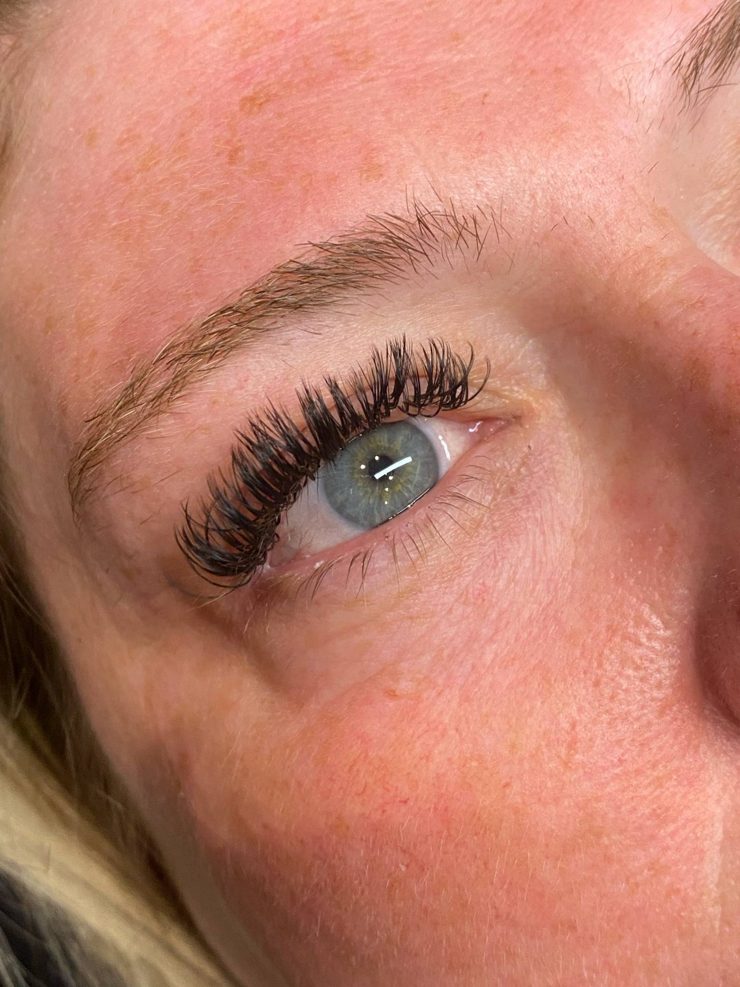 Pre-Made Angel Lash Fans β Mixed Lengths Tray