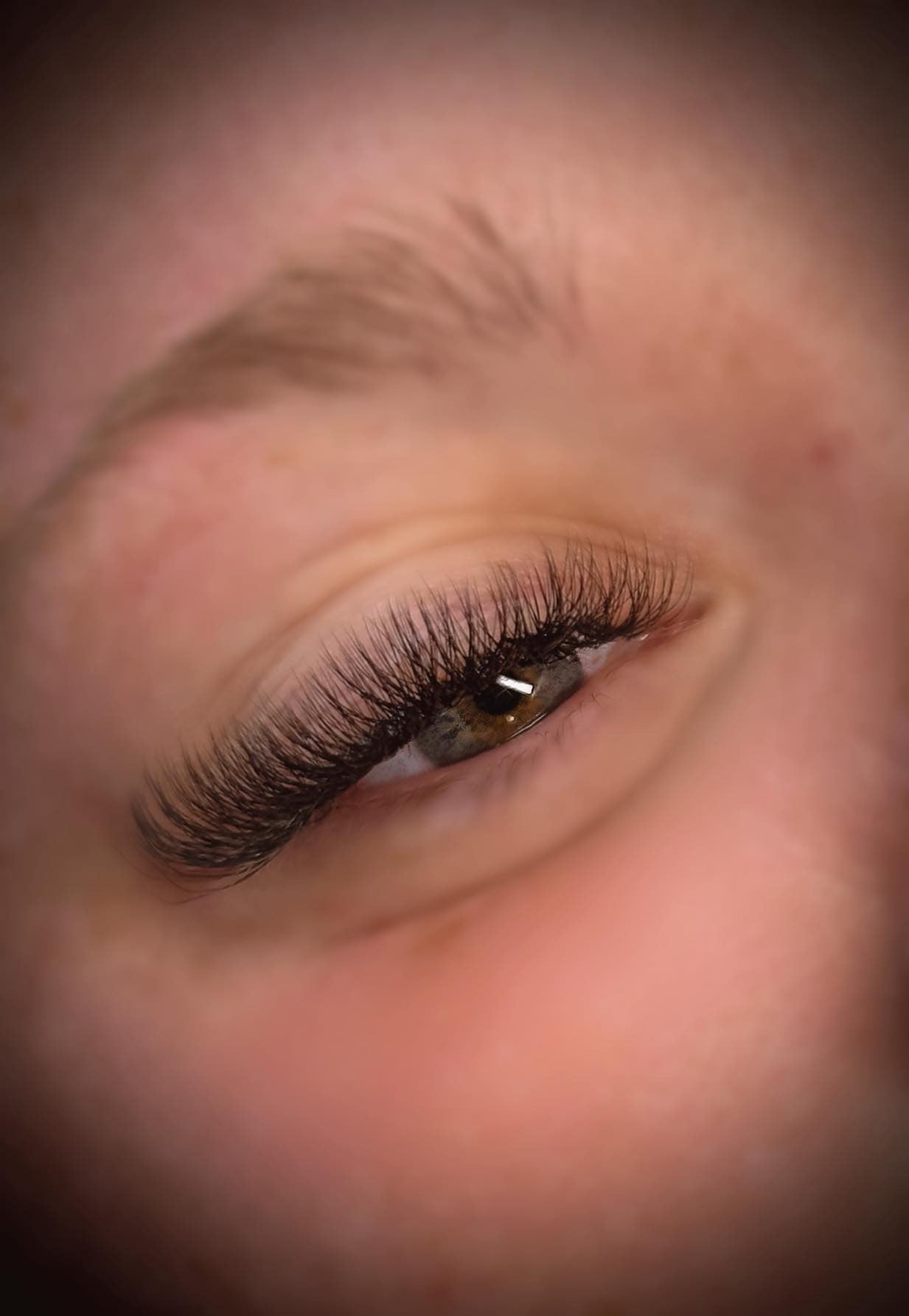 4D Clover Lashes – Mixed Tray (16 Rows)