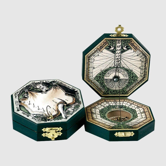 Hemisferium Paper Octogonal Dyptich Sundial