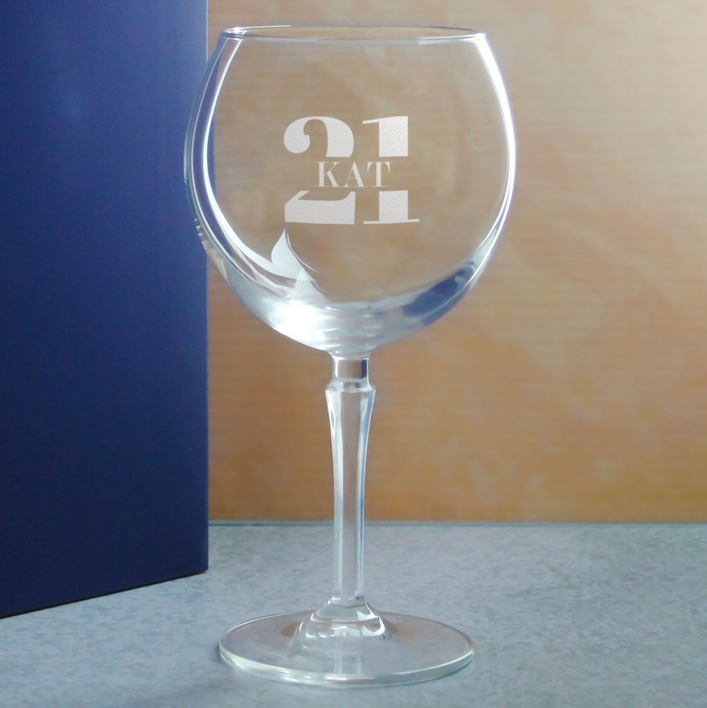 Engraved Hudson Gin Balloon Cocktail Glass with Name in 21 Design