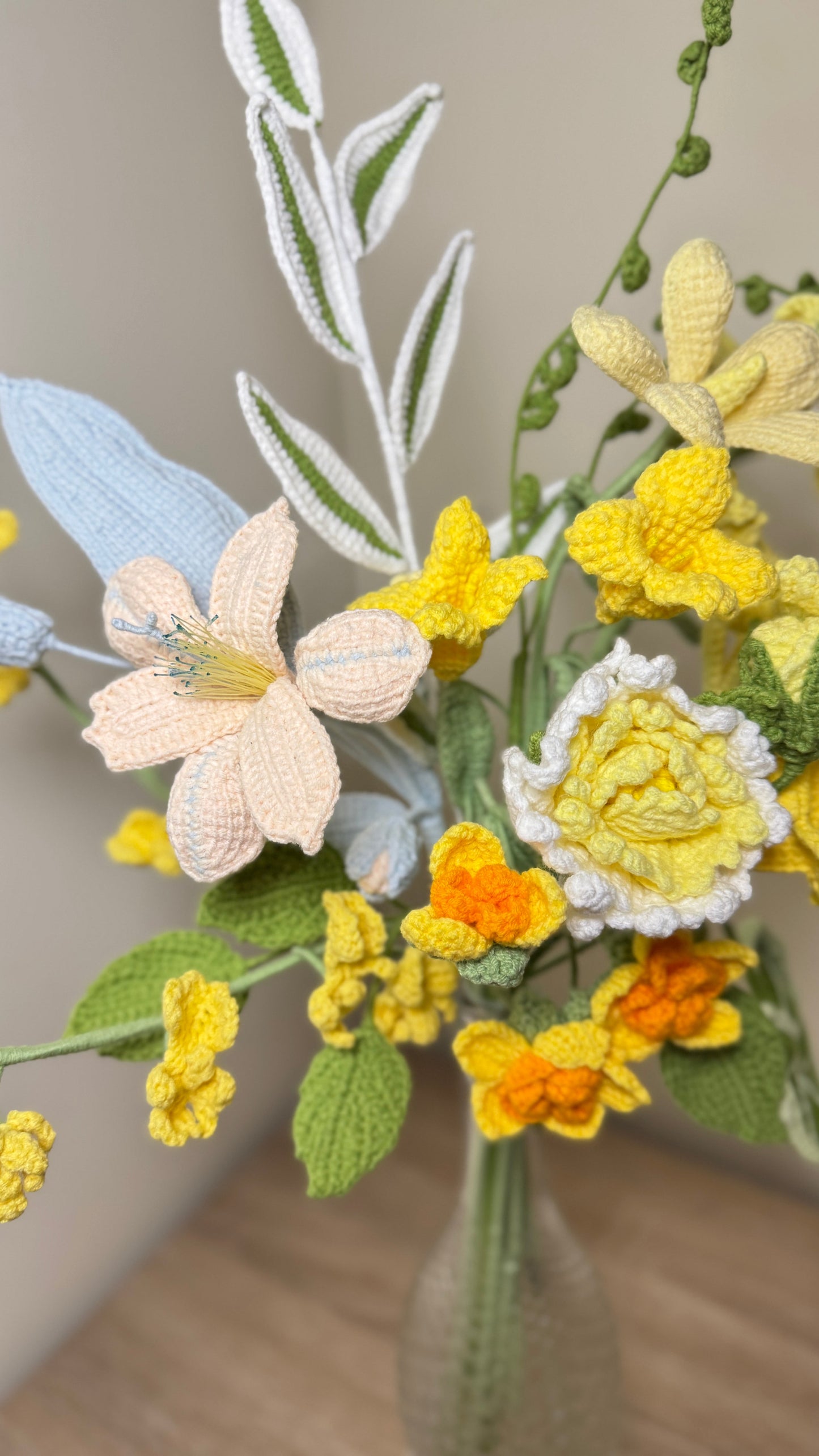 Handmade Crochet Sunshine Bloom Bouquet – Yellow & Citrus-Inspired Floral Arrangement