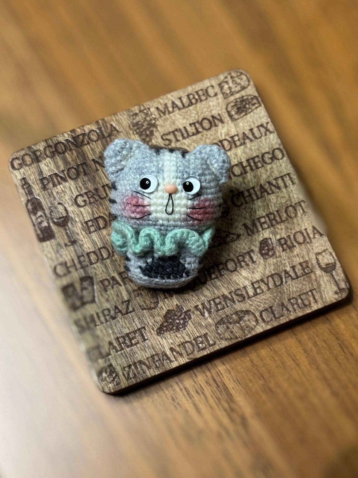 Premium Shetland Wool Kitten Collection