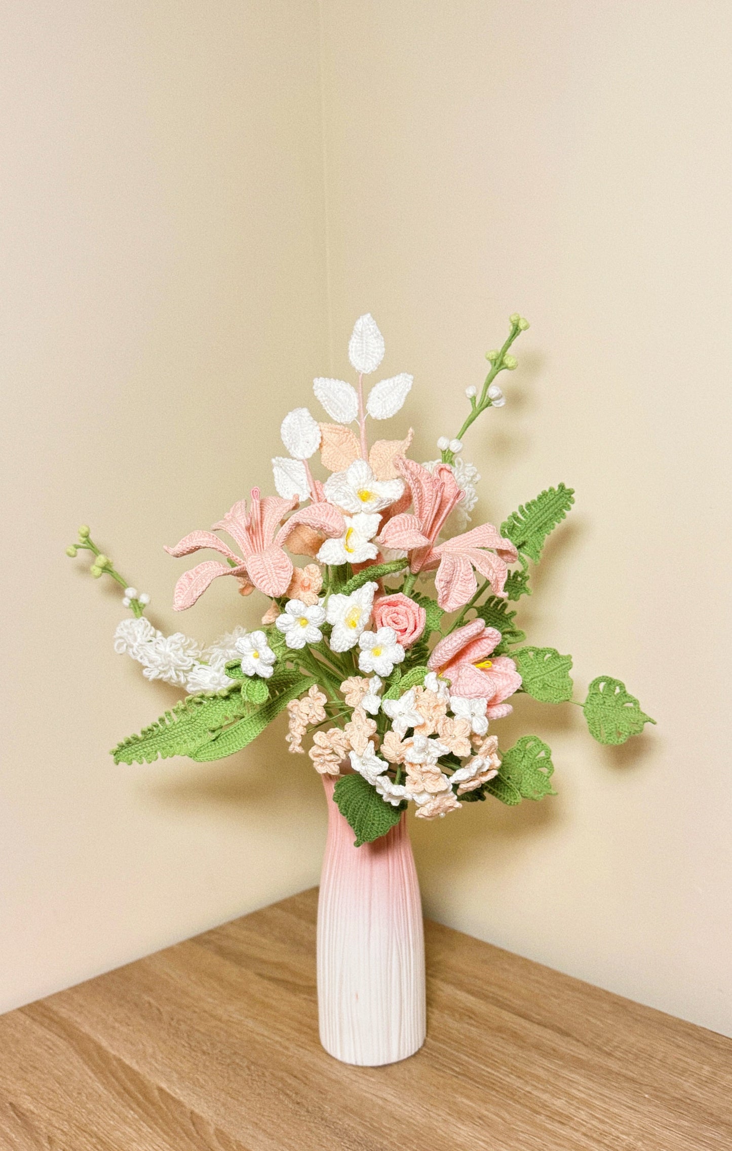 Handmade Crochet Blush Spring Garden Bouquet – Elegant Pink & White Floral Arrangement
