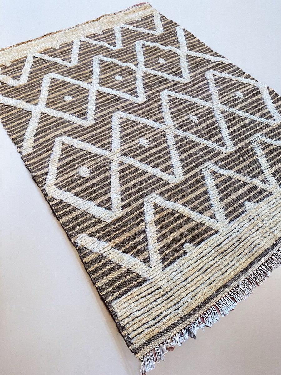 Mosaic Hand Knotted Rug - Size: 5.10 x 4.3