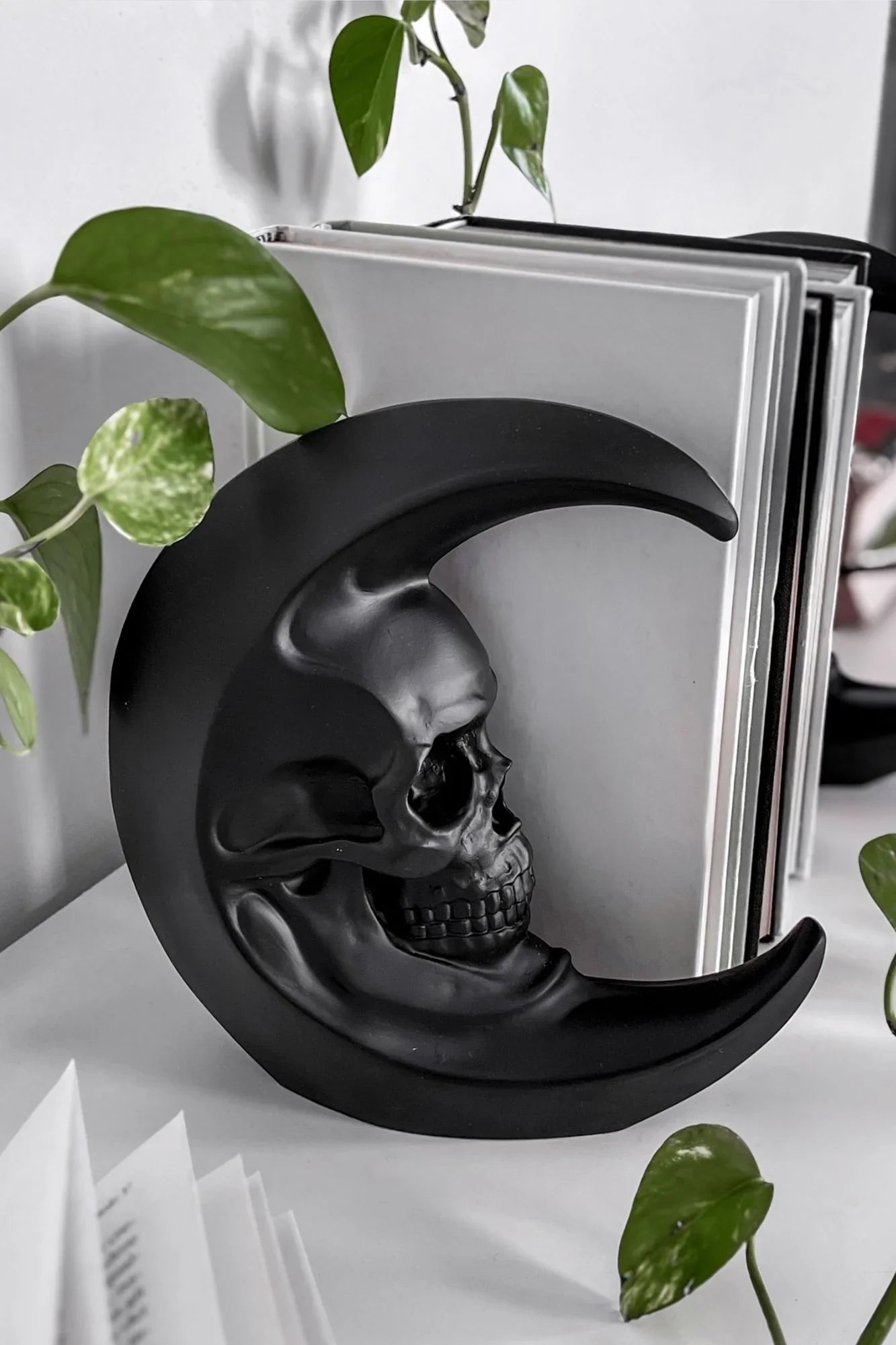 Killstar Luna Morte Skull Moon Bookends