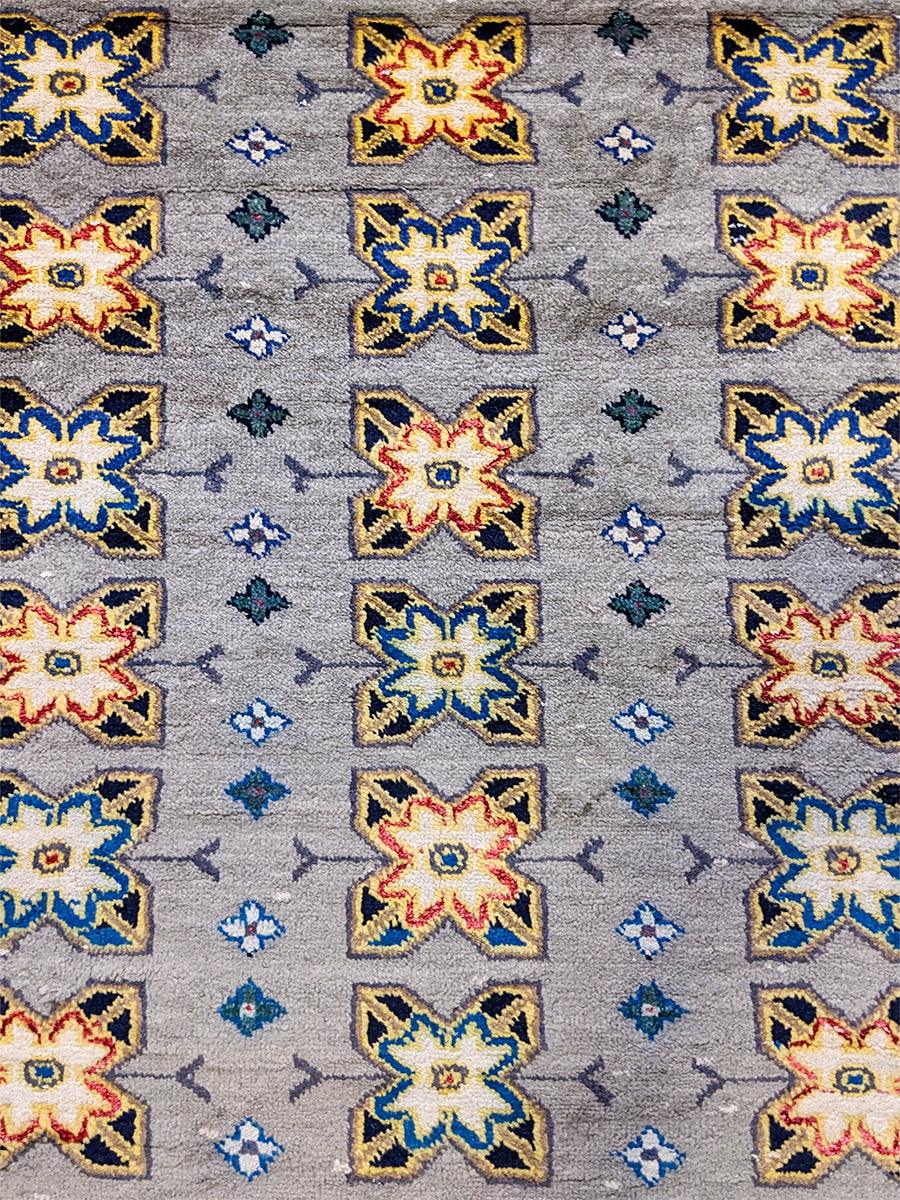 Moroccan Modern Rug - Size: 6.11 x 4.8