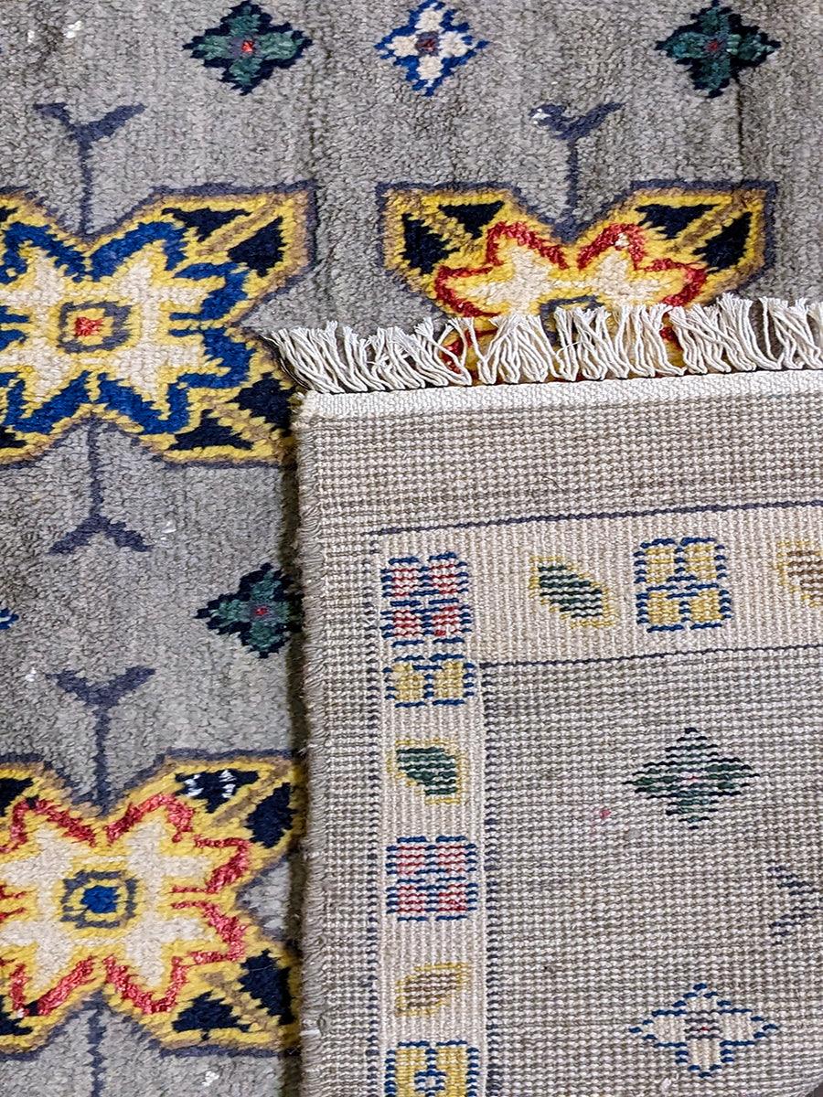 Moroccan Modern Rug - Size: 6.11 x 4.8