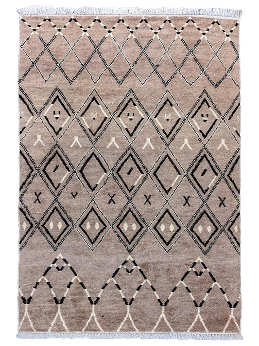 Mystical Hand Knotted Rug - Size: 8.1 x 5
