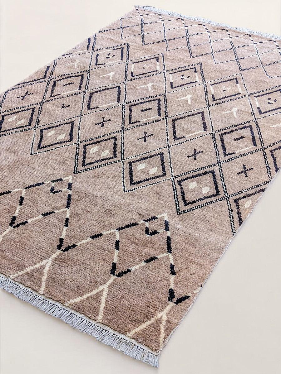 Mystical Hand Knotted Rug - Size: 8.1 x 5