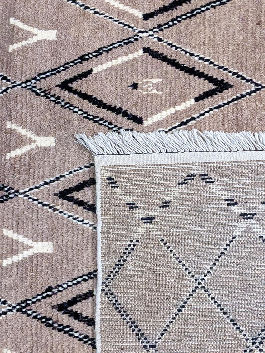 Mystical Hand Knotted Rug - Size: 8.1 x 5