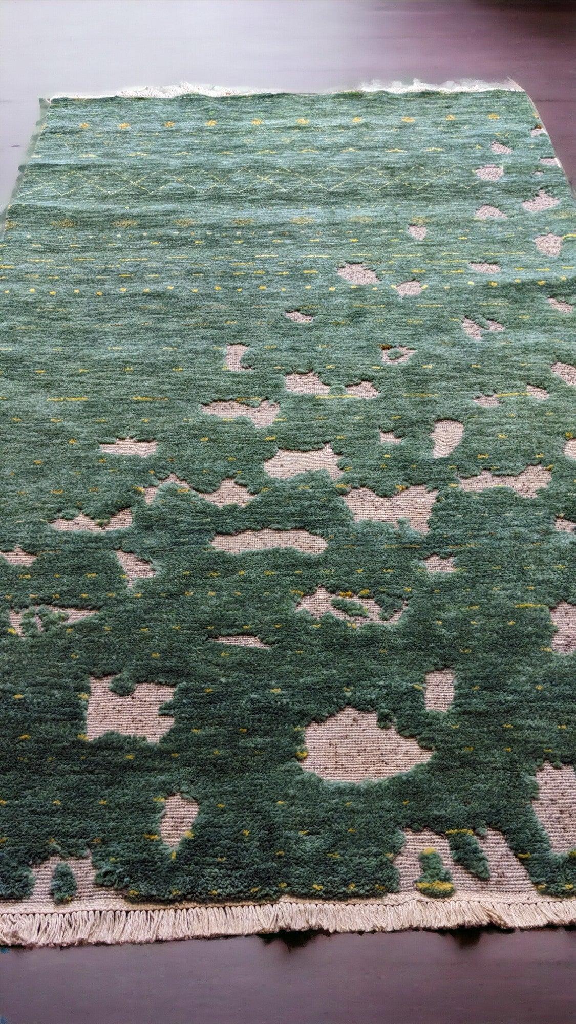 Afra Hand Knotted Rug - Size: 8.3 x 5.2