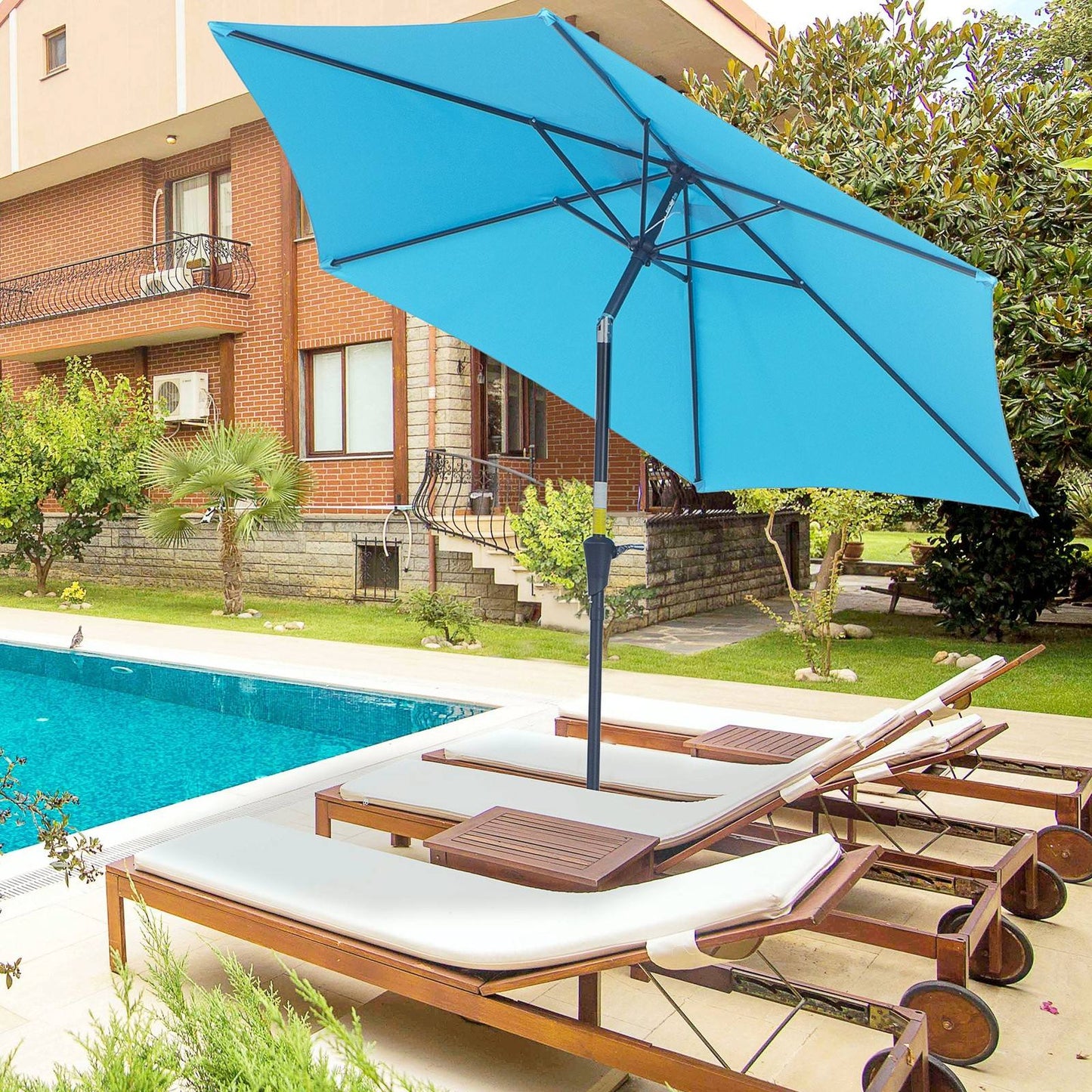 2.7M Garden Parasol Umbrella with Tilt and Crank