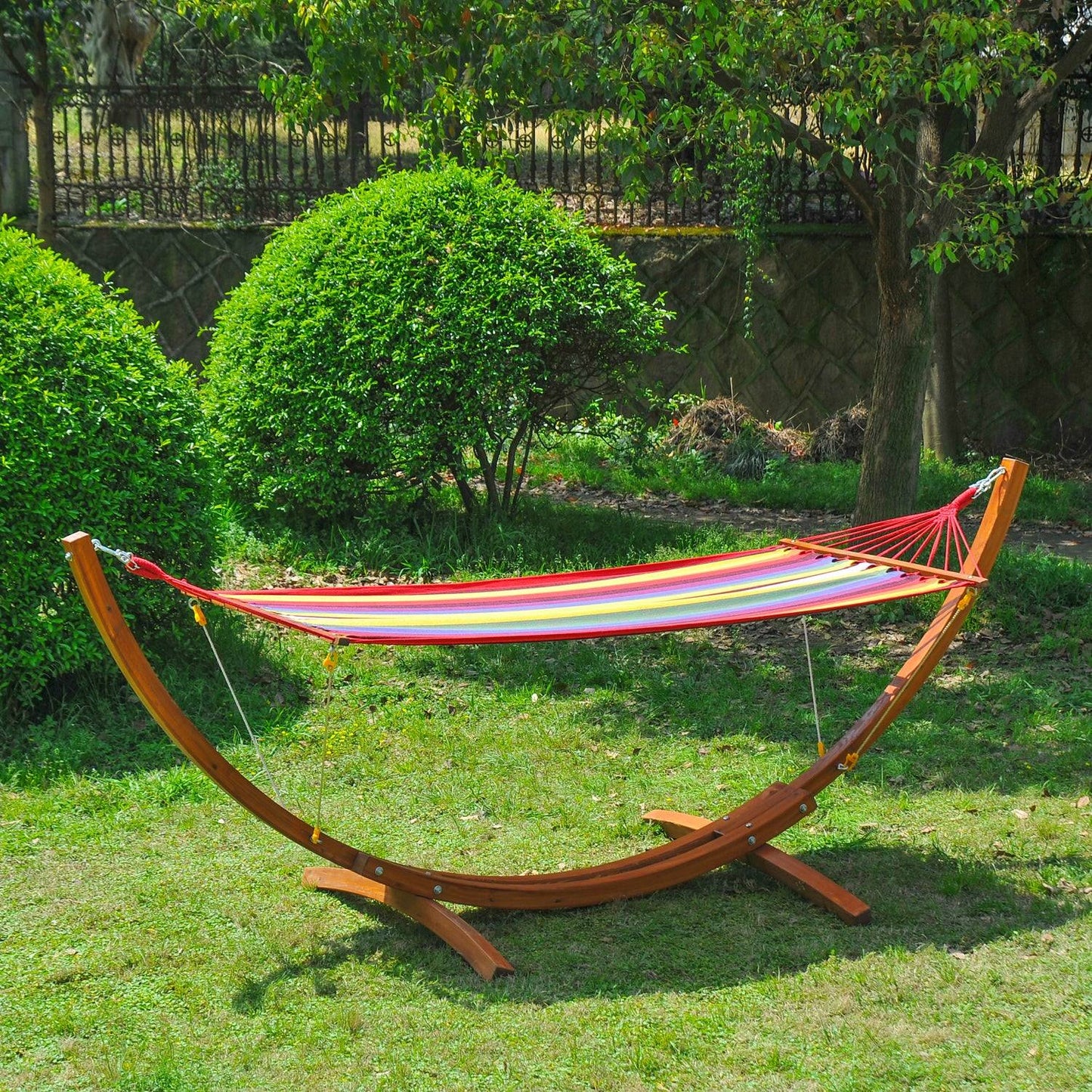 Garden Outdoor Patio Standing Frame Wooden Cotton Hammock with Arc Stand and Safe Ropes - Multi-Colour