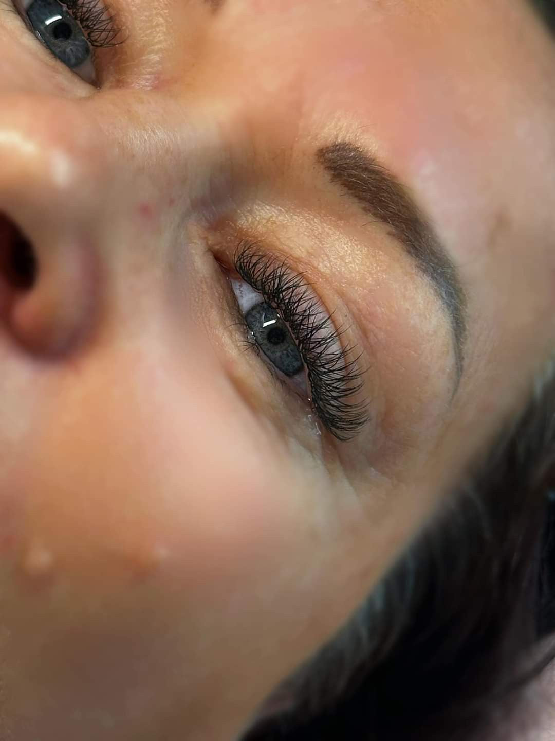 W Lashes Mixed Tray (16 Rows)