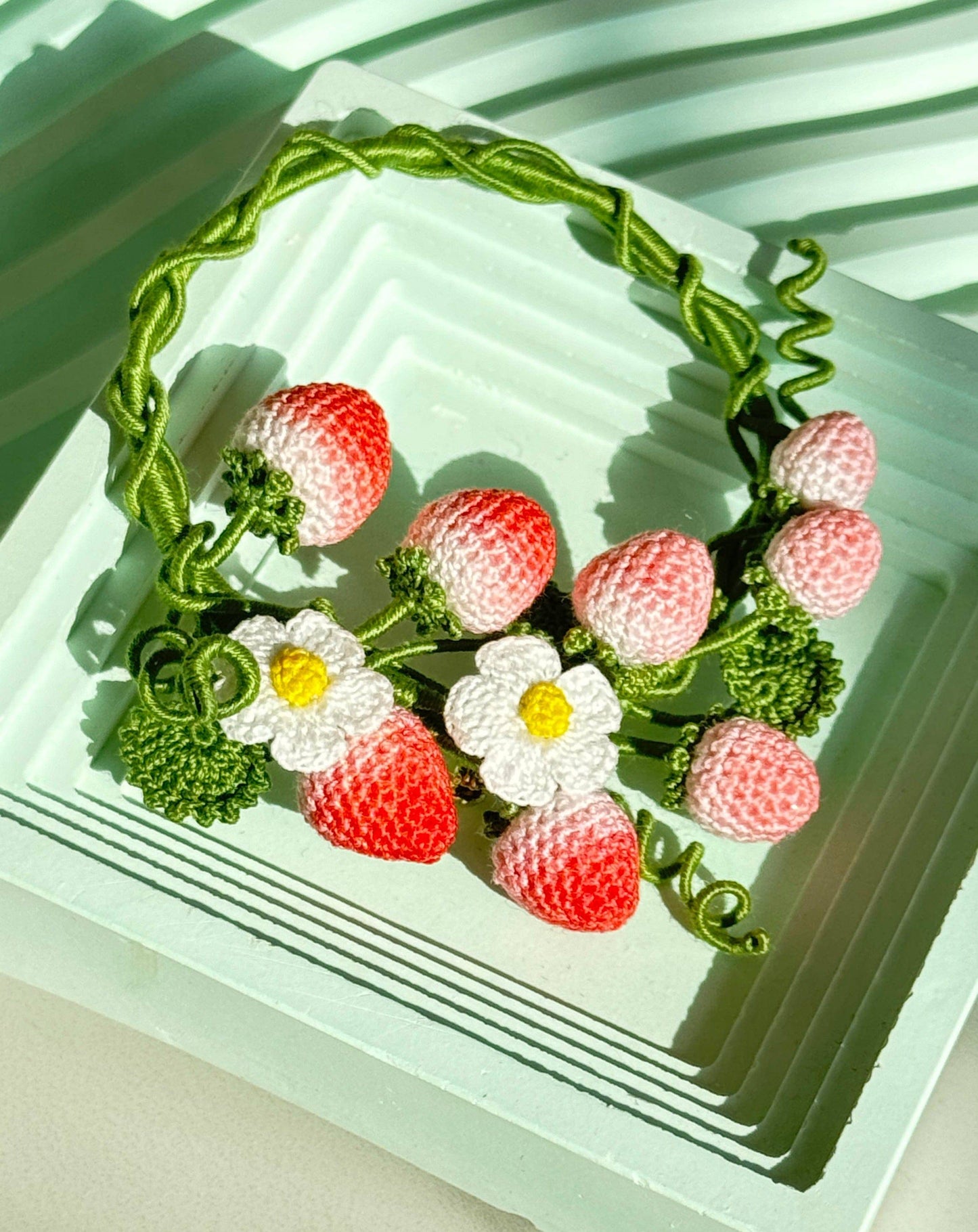Strawberry Brooch and earrings Micro Crochet