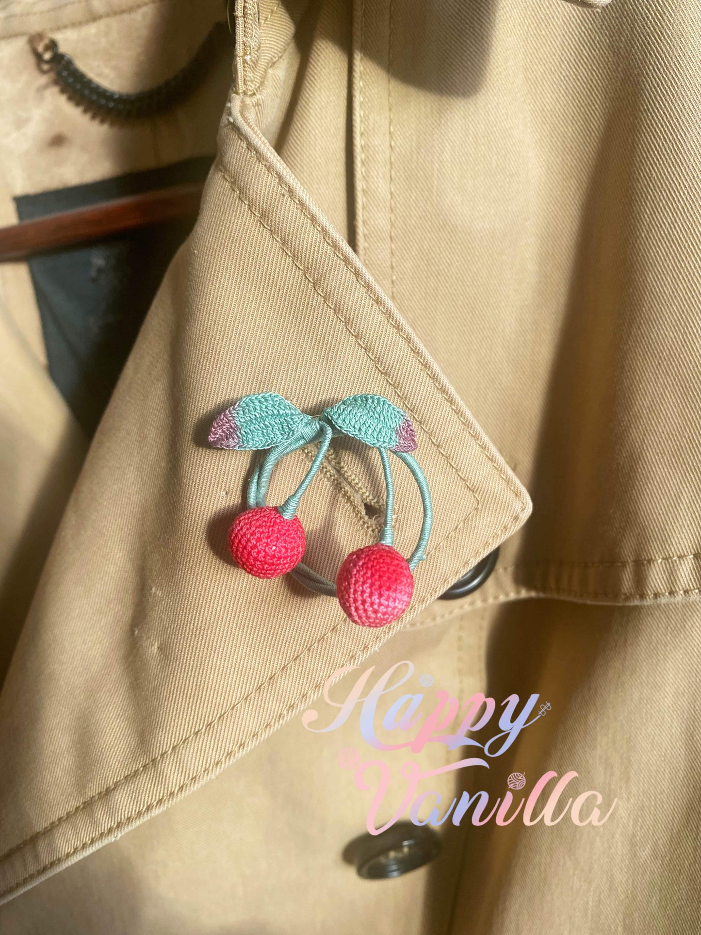 Brooches Micro-Crochet that Blossom on Your Heart —Bloom Where You're Planted
