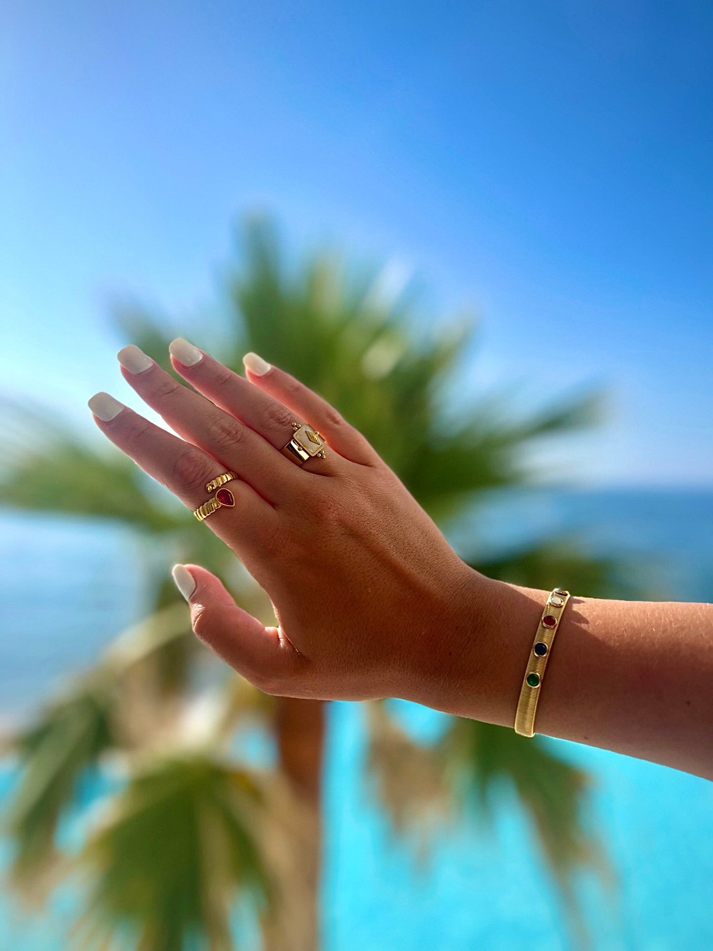 Seira Luxe 18k Gold Plated Jewelled Cuff