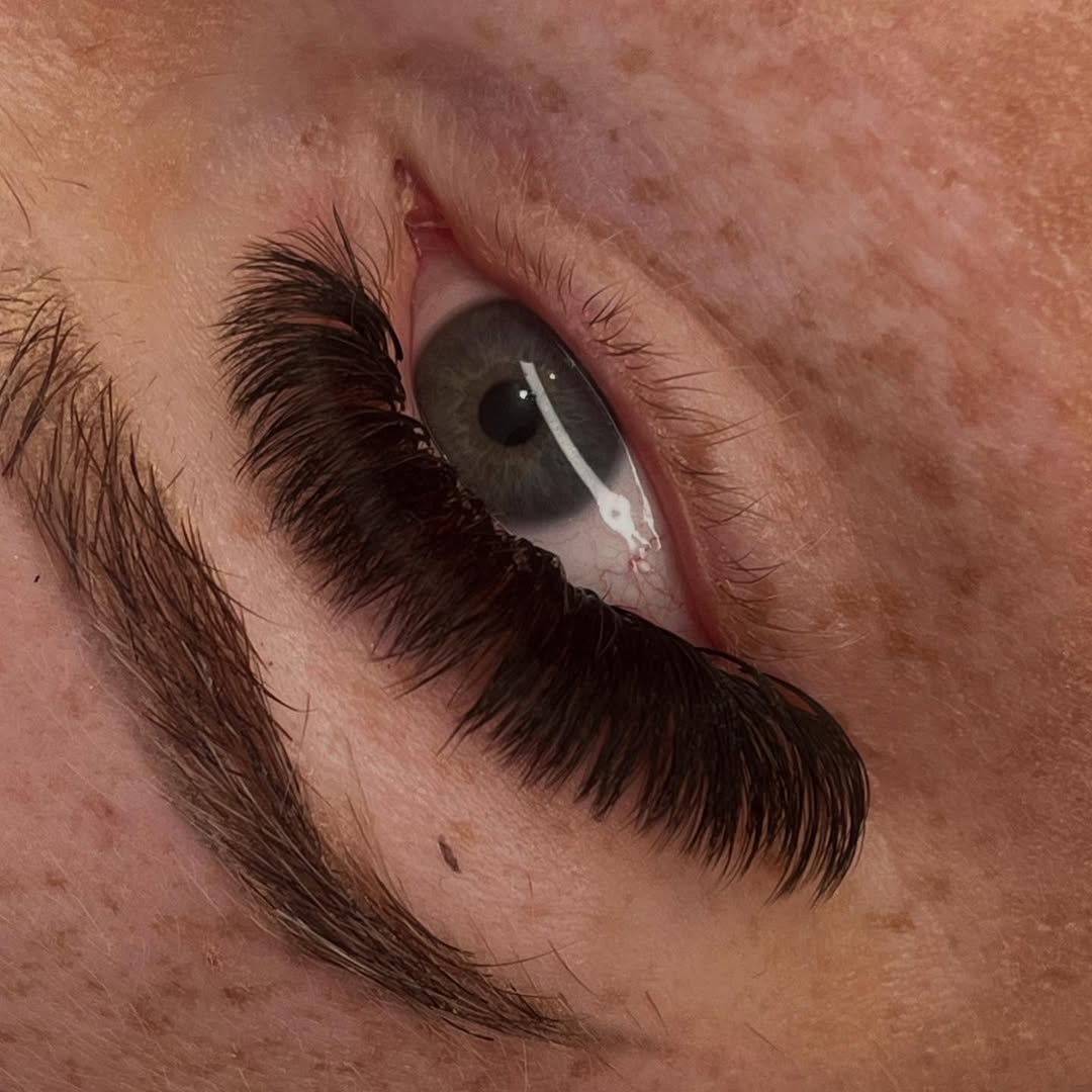 Loose Individual D Curl Promades – 8D to 20D Lash Extensions