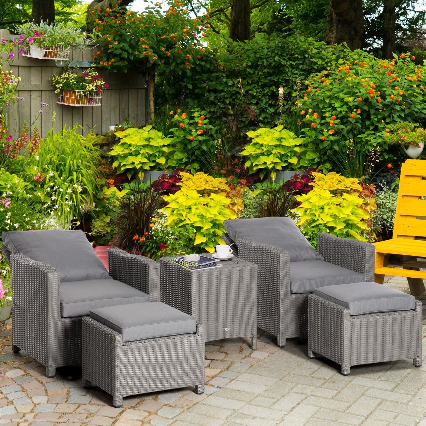 5-Pieces Outdoor PE Rattan Garden Furniture with Cushions