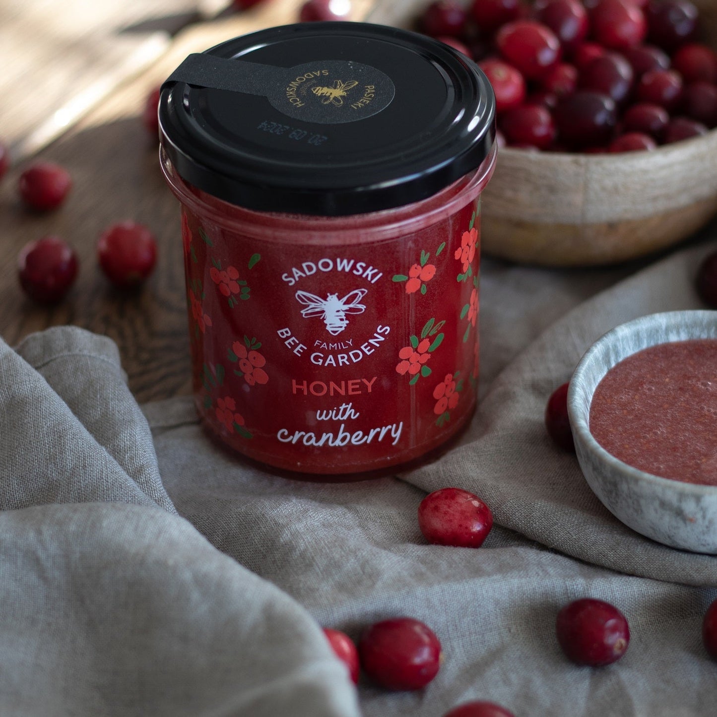 Honey with cranberry 430g