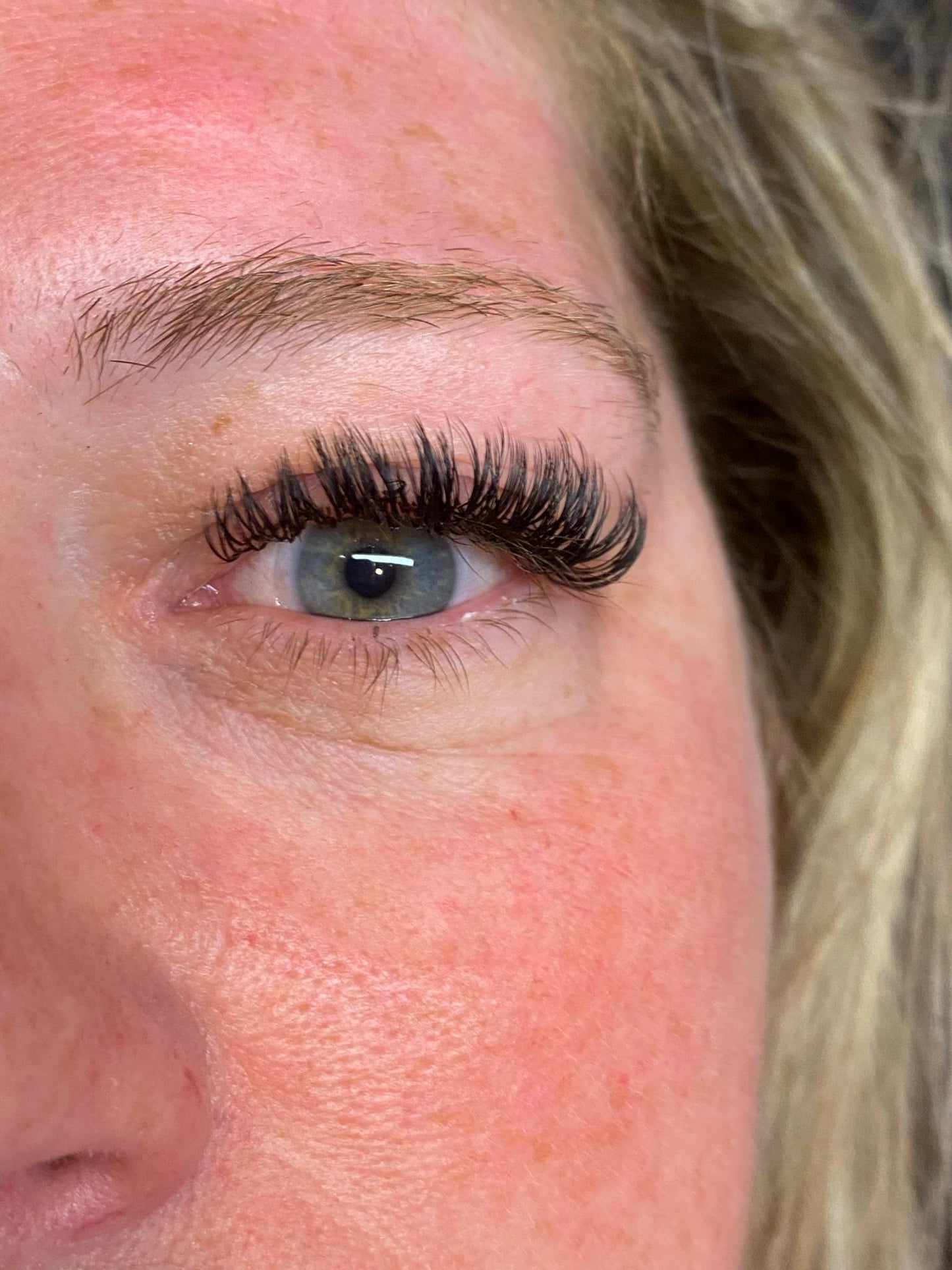 Pre-Made Angel Lash Fans – Mixed Lengths Tray