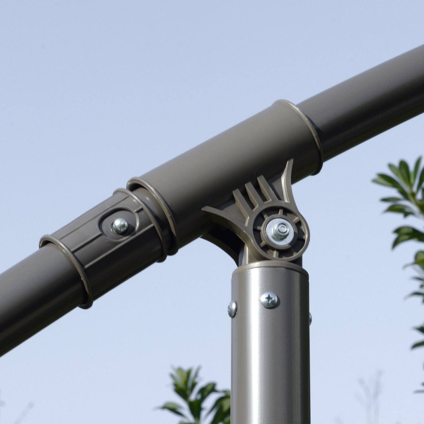 2.7M Garden Banana Parasol Cantilever Umbrella With Crank Handle